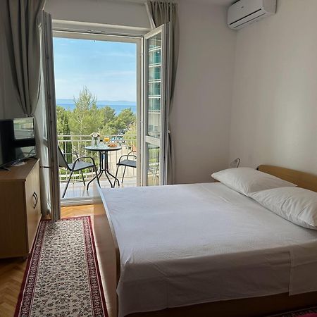 Spacious Family Apartment Near The Beach Makarska Luaran gambar