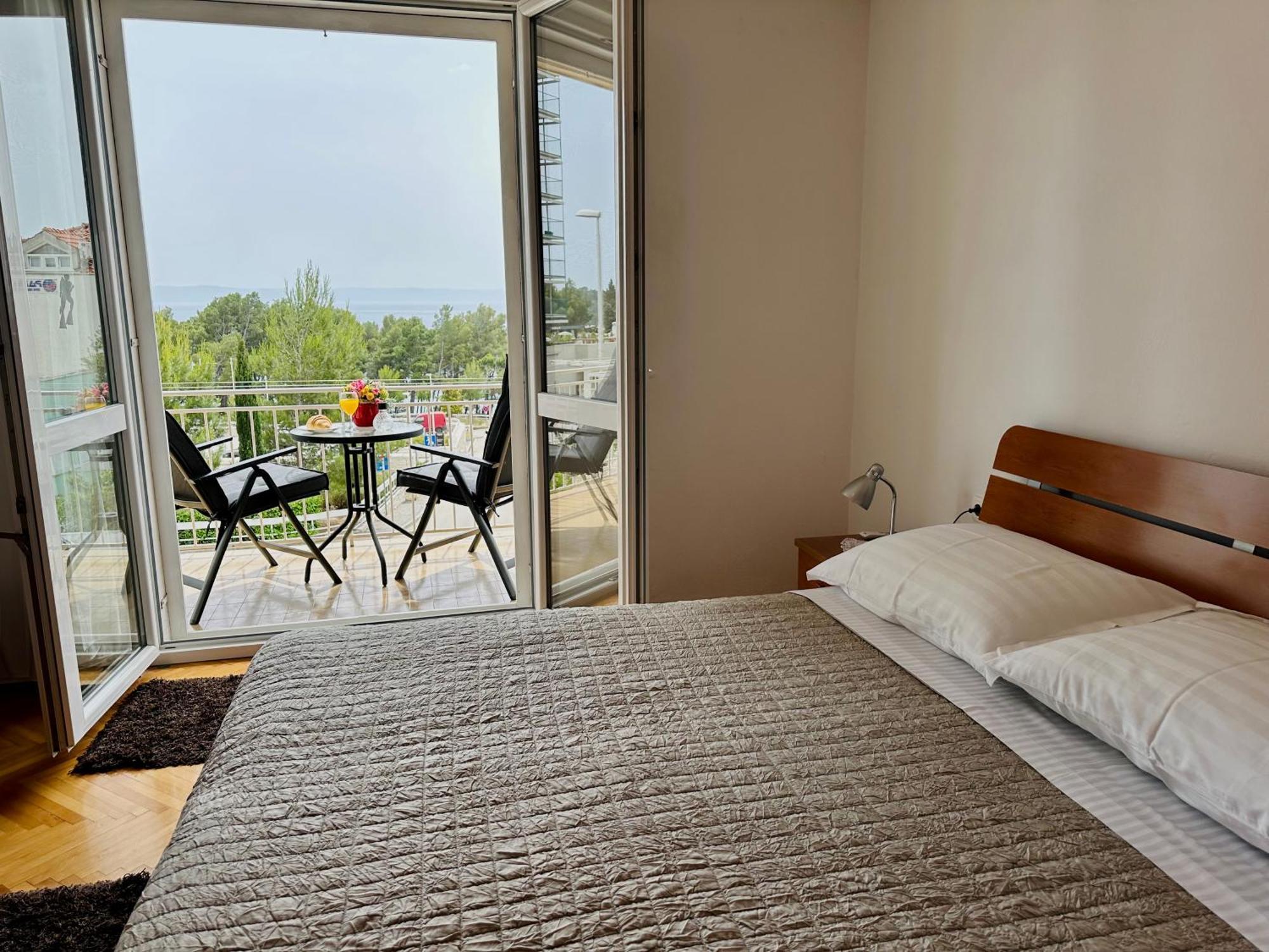Spacious Family Apartment Near The Beach Makarska Luaran gambar