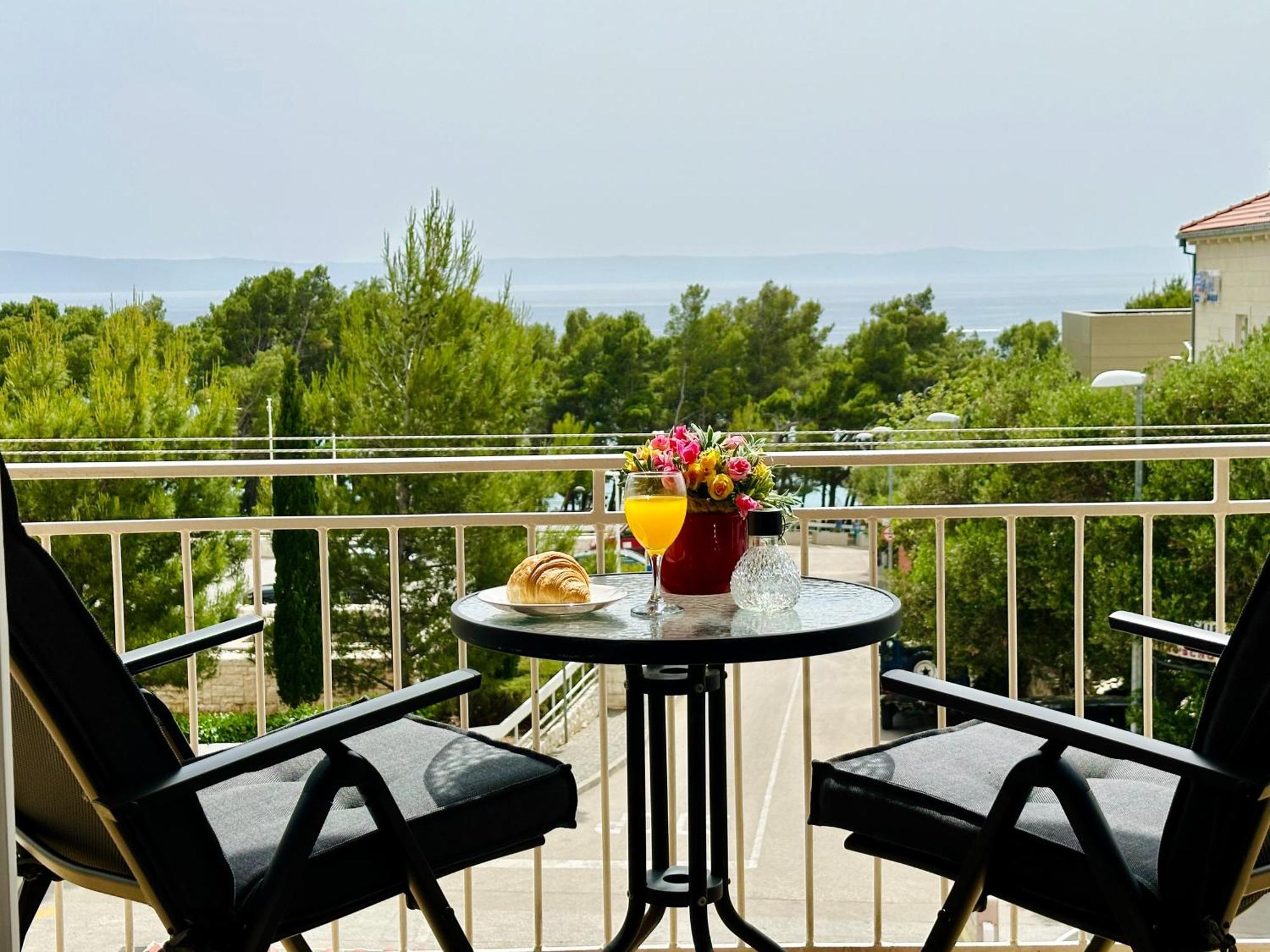 Spacious Family Apartment Near The Beach Makarska Luaran gambar