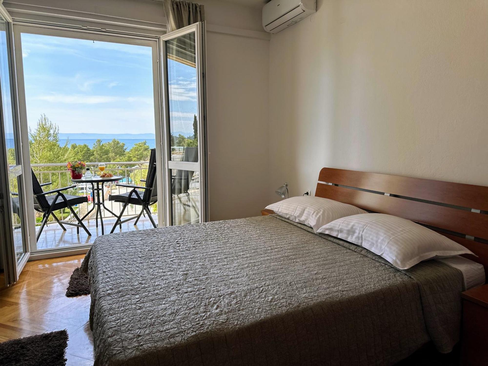 Spacious Family Apartment Near The Beach Makarska Luaran gambar